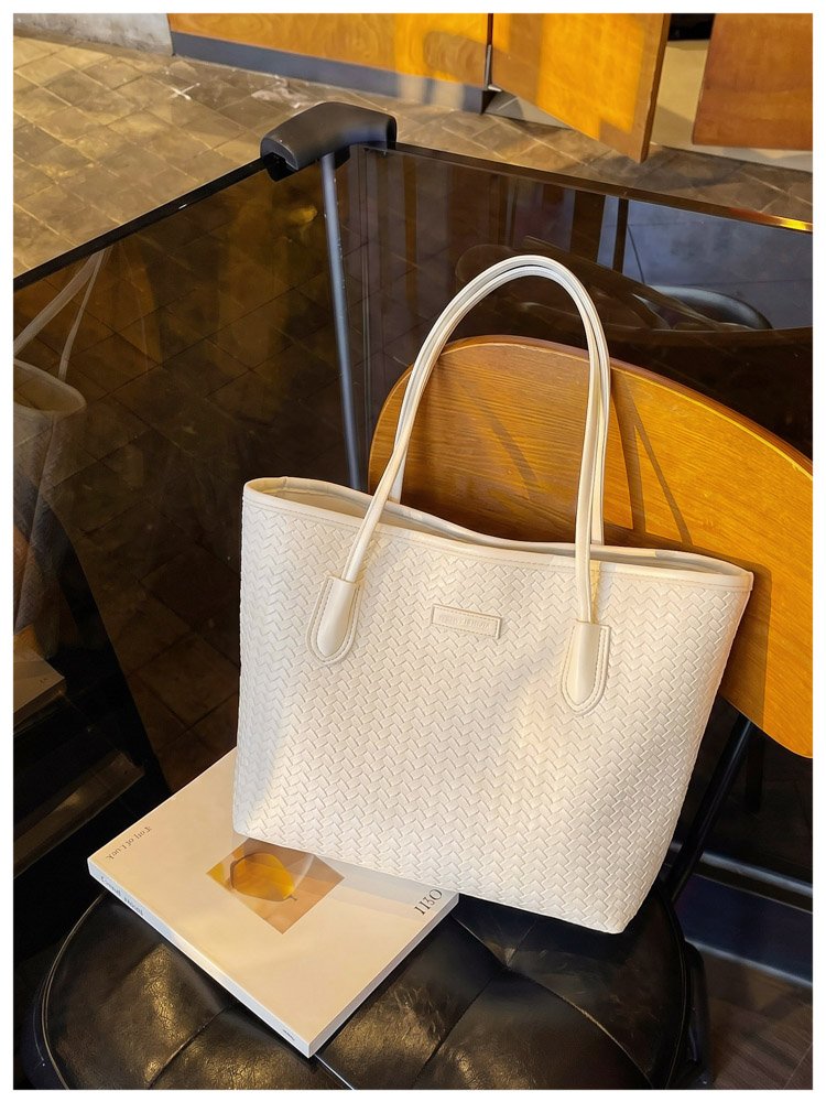 Women's PU Leather Minimal Tote Bag detail 22