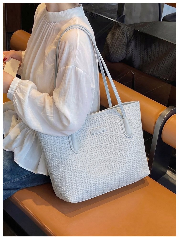 Women's PU Leather Minimal Tote Bag detail 27