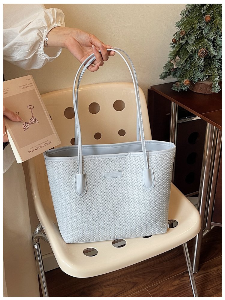 Women's PU Leather Minimal Tote Bag detail 39