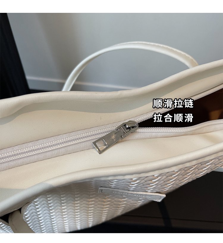 Women's PU Leather Minimal Tote Bag detail 4