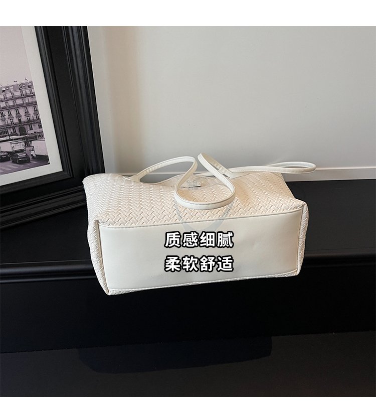 Women's PU Leather Minimal Tote Bag detail 6