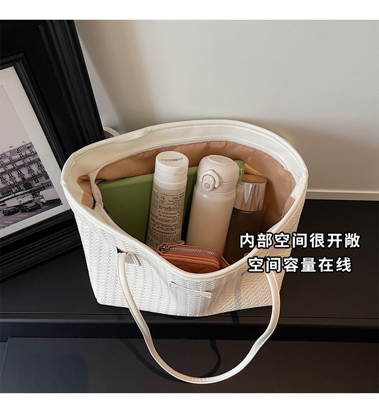 Women's PU Leather Minimal Tote Bag detail 8
