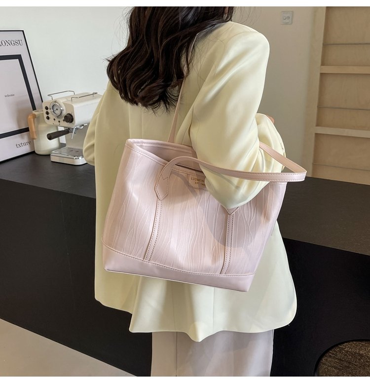 Women's PU Leather Minimal Tote Bag detail 19