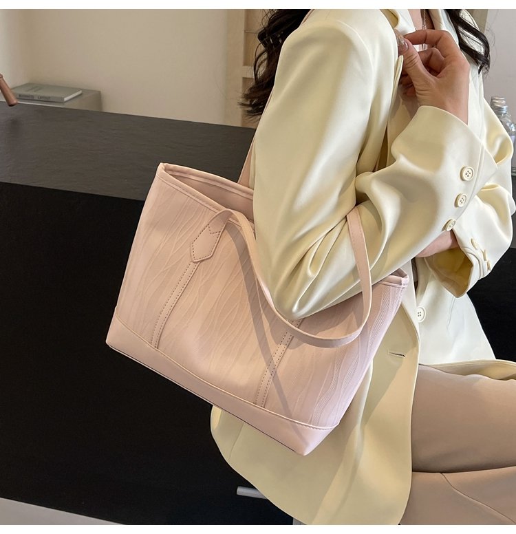 Women's PU Leather Minimal Tote Bag detail 23