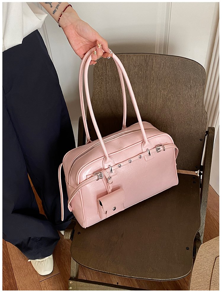 Unisex PU Leather Minimal Zip Crossbody Bag detail 37
