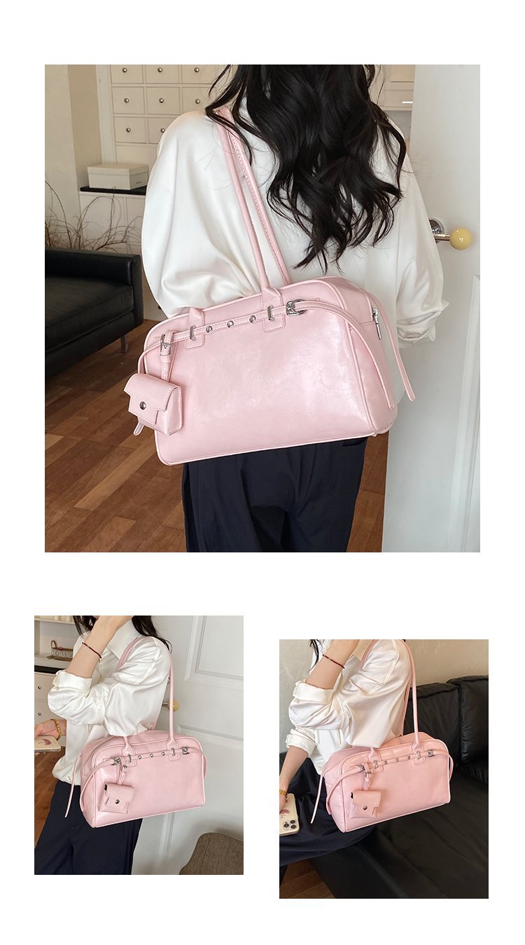 Unisex PU Leather Minimal Zip Crossbody Bag detail 8