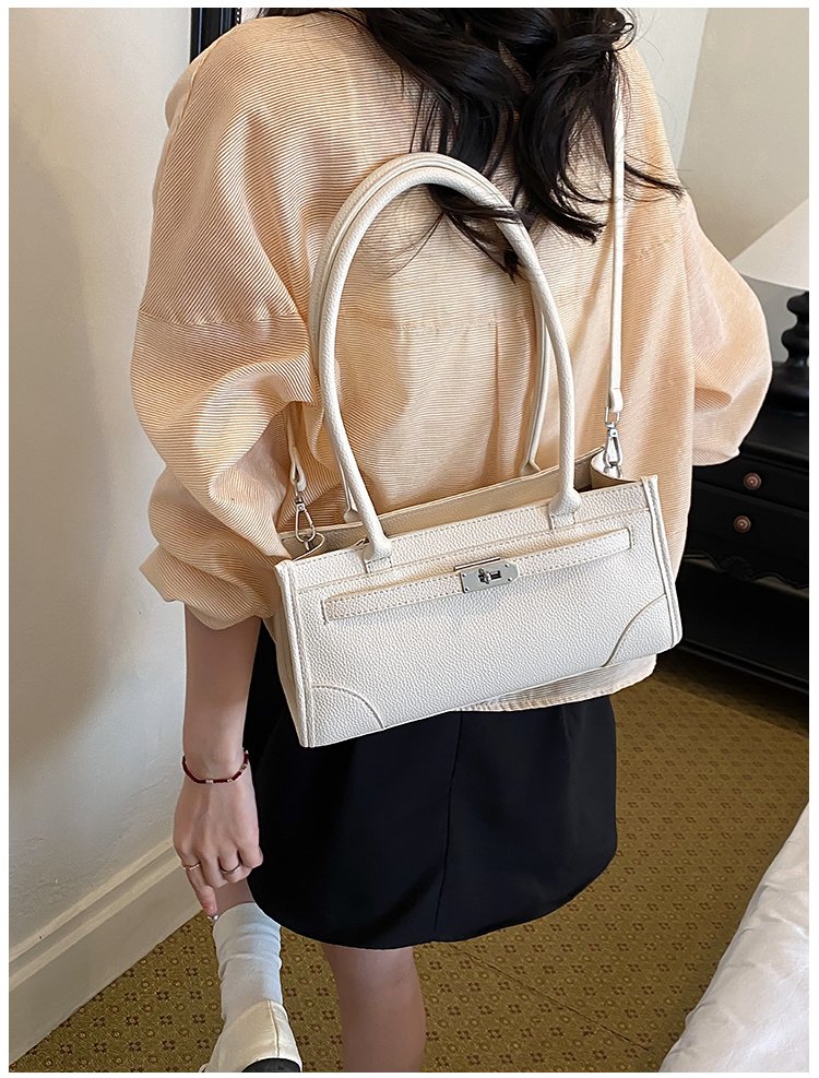 Women's PU Leather Minimal Zip Shoulder Bag detail 16