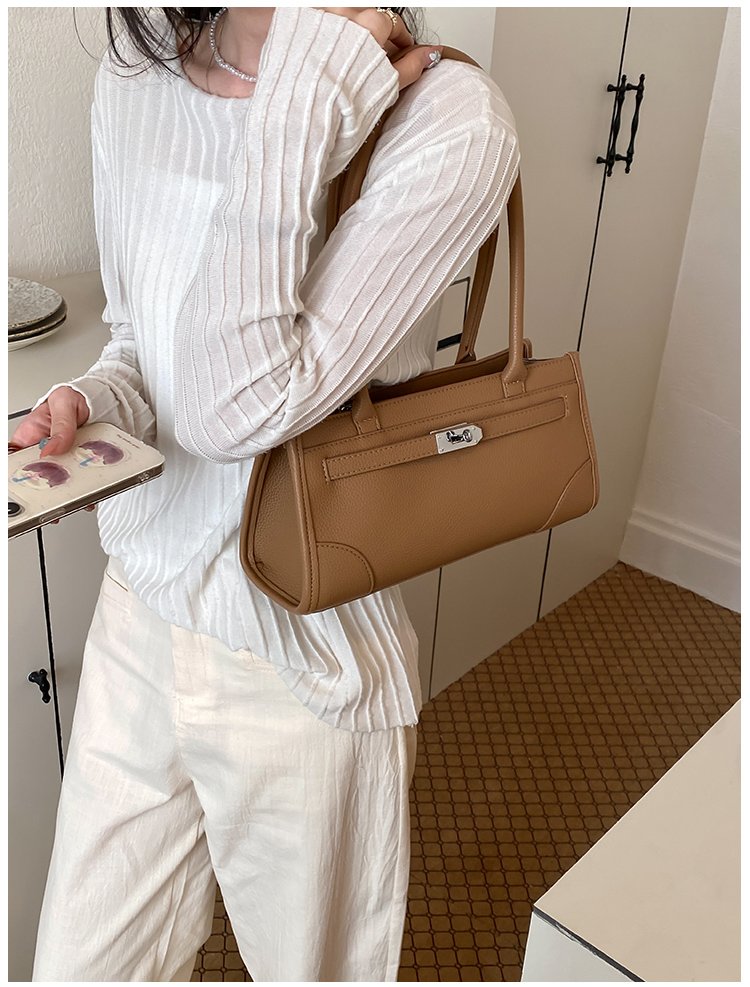Women's PU Leather Minimal Zip Shoulder Bag detail 18