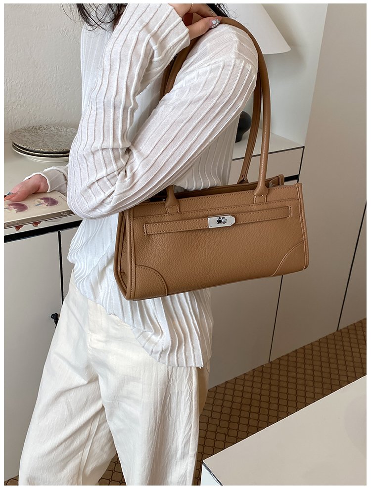 Women's PU Leather Minimal Zip Shoulder Bag detail 19