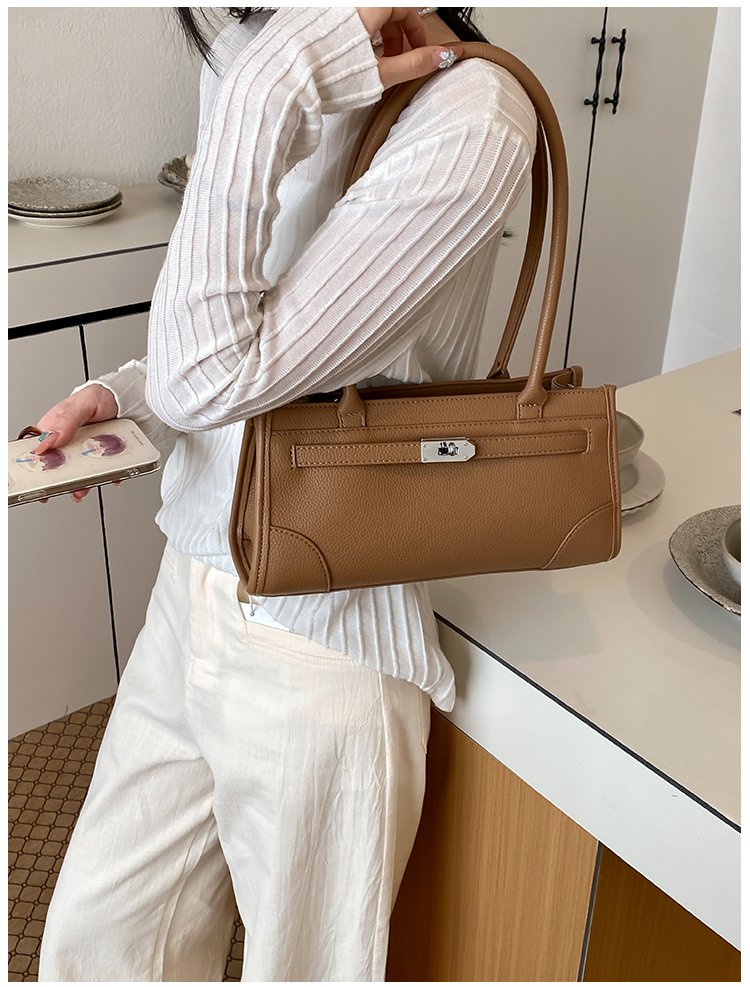 Women's PU Leather Minimal Zip Shoulder Bag detail 25