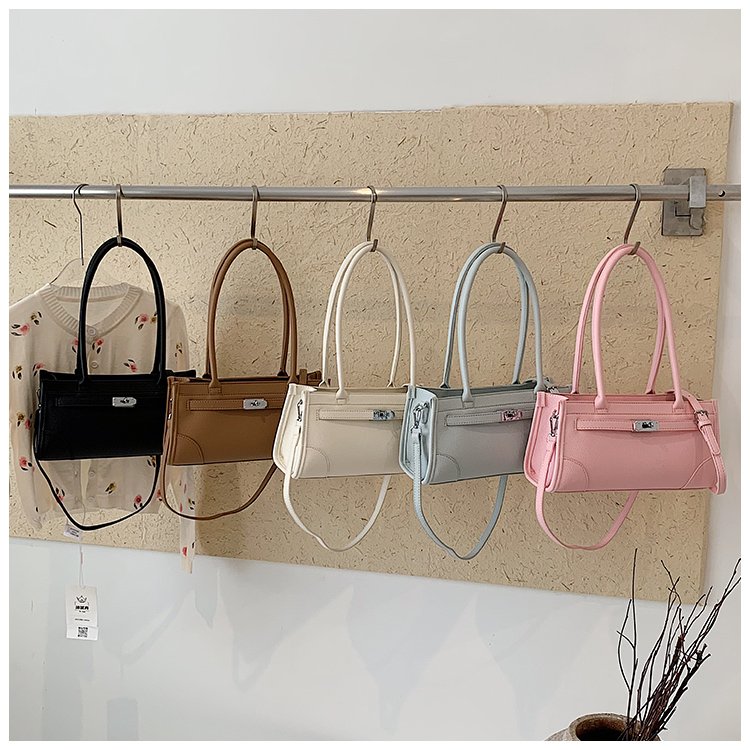 Women's PU Leather Minimal Zip Shoulder Bag detail 2