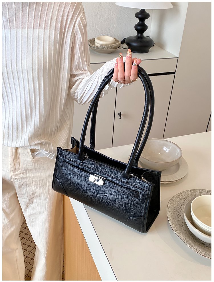 Women's PU Leather Minimal Zip Shoulder Bag detail 30