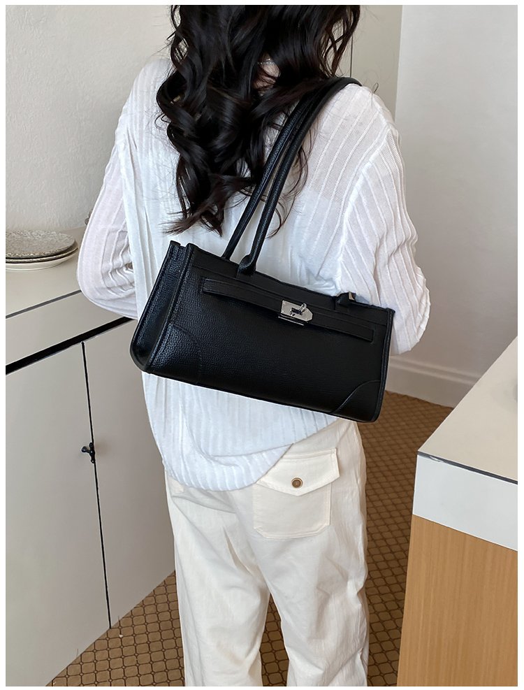 Women's PU Leather Minimal Zip Shoulder Bag detail 35