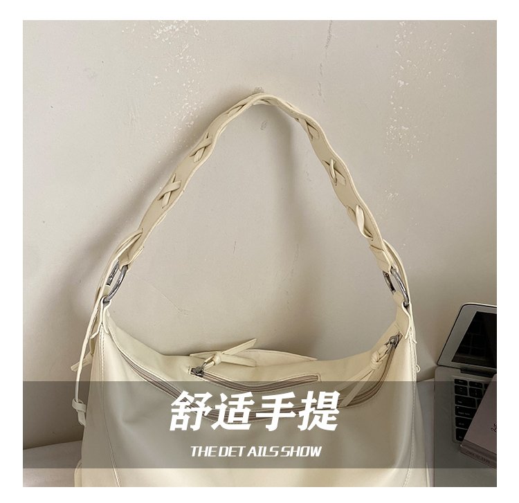 Women's PU Leather Minimal Zip Shoulder Bag detail 11
