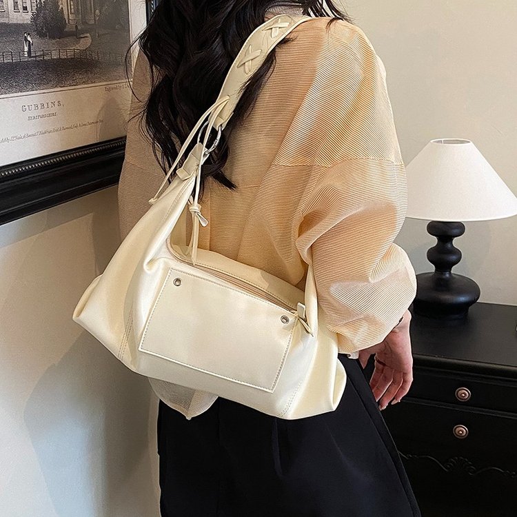 Women's PU Leather Minimal Zip Shoulder Bag view 3