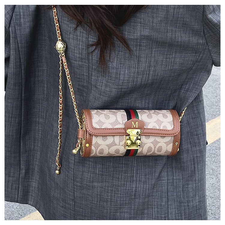 Women's PU Leather Monogram Chain Flap Crossbody Bag detail 13