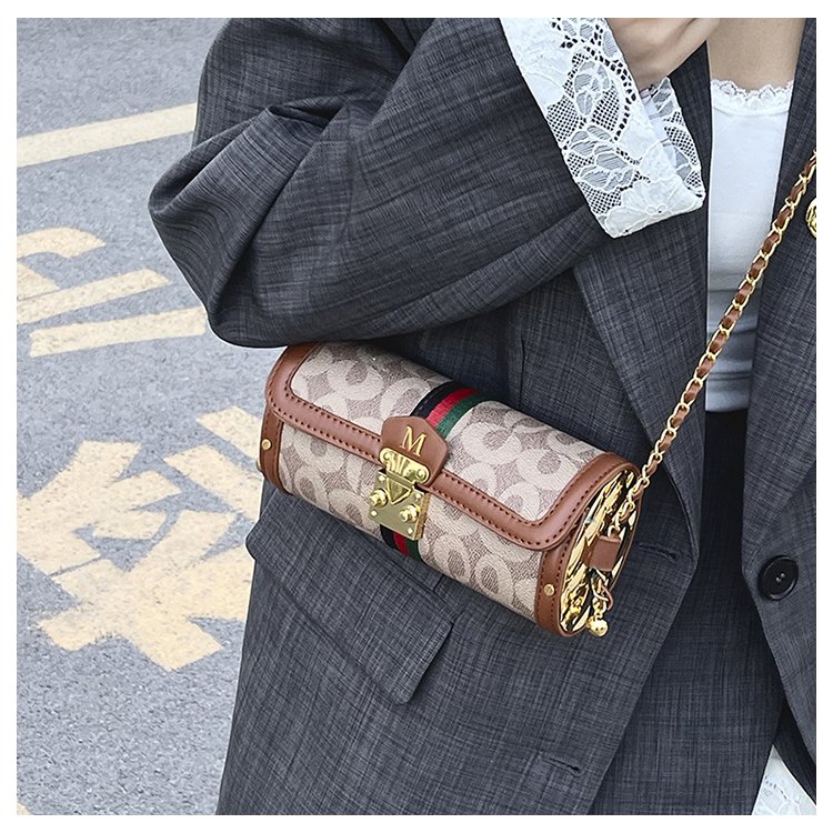 Women's PU Leather Monogram Chain Flap Crossbody Bag detail 14