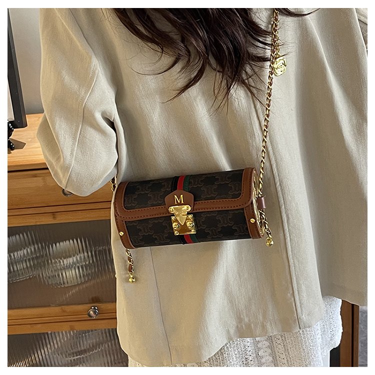 Women's PU Leather Monogram Chain Flap Crossbody Bag detail 21