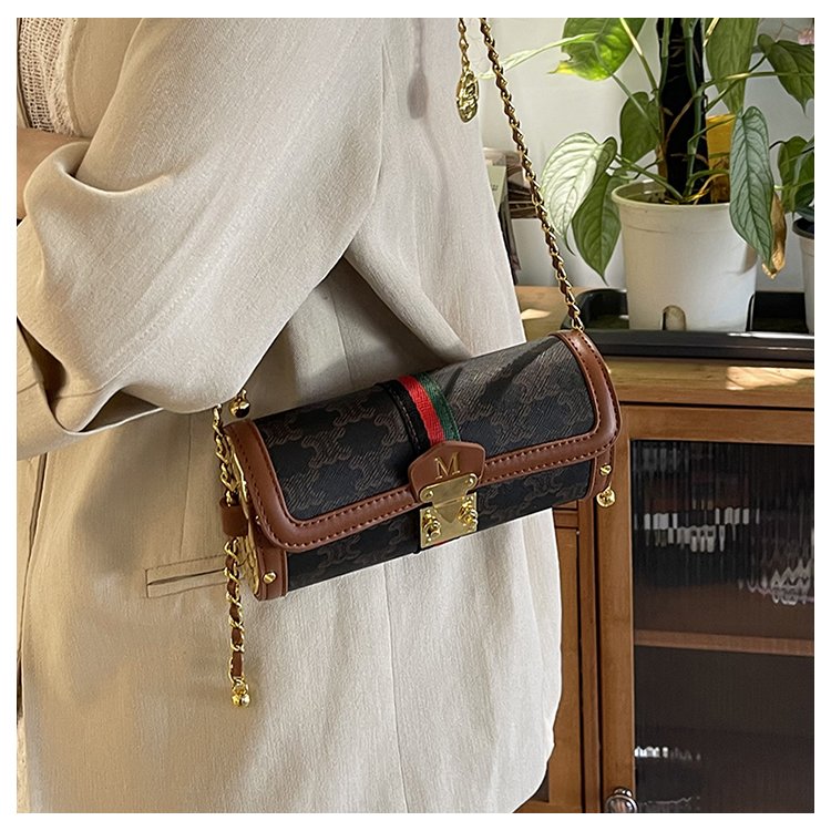 Women's PU Leather Monogram Chain Flap Crossbody Bag detail 29