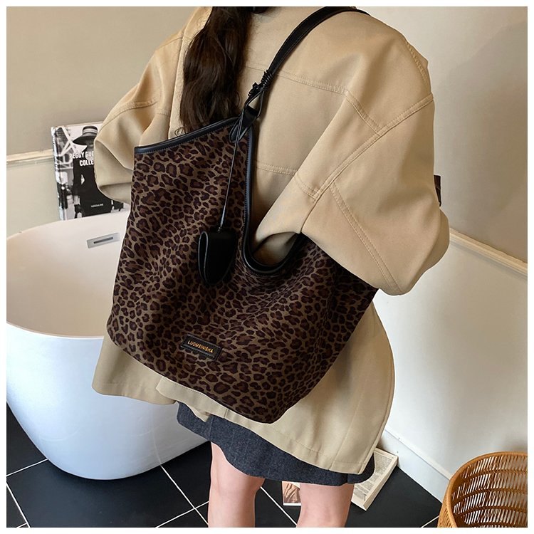 Women's PU Leather Monogram Hobo Shoulder Bag detail 22