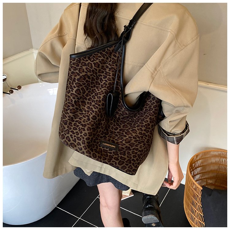 Women's PU Leather Monogram Hobo Shoulder Bag detail 23