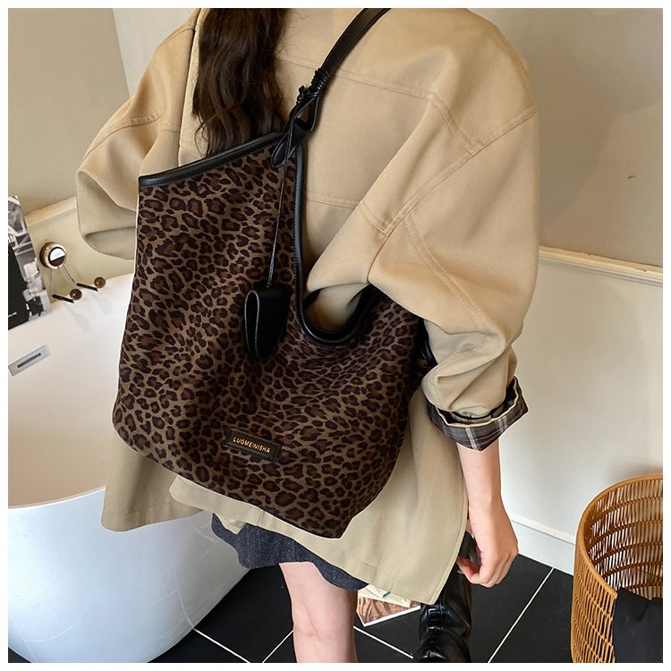 Women's PU Leather Monogram Hobo Shoulder Bag detail 24