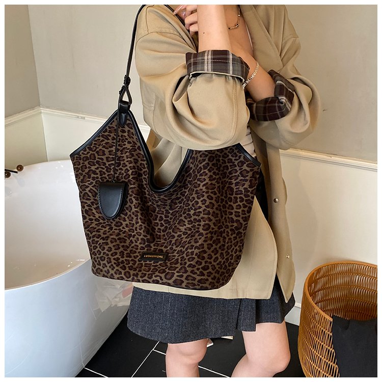 Women's PU Leather Monogram Hobo Shoulder Bag detail 27