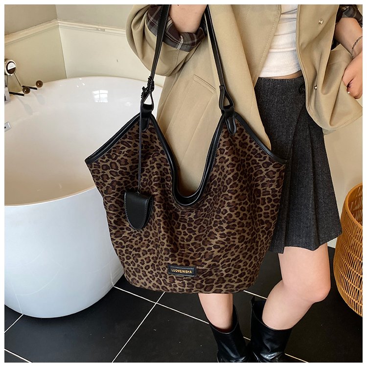 Women's PU Leather Monogram Hobo Shoulder Bag detail 28