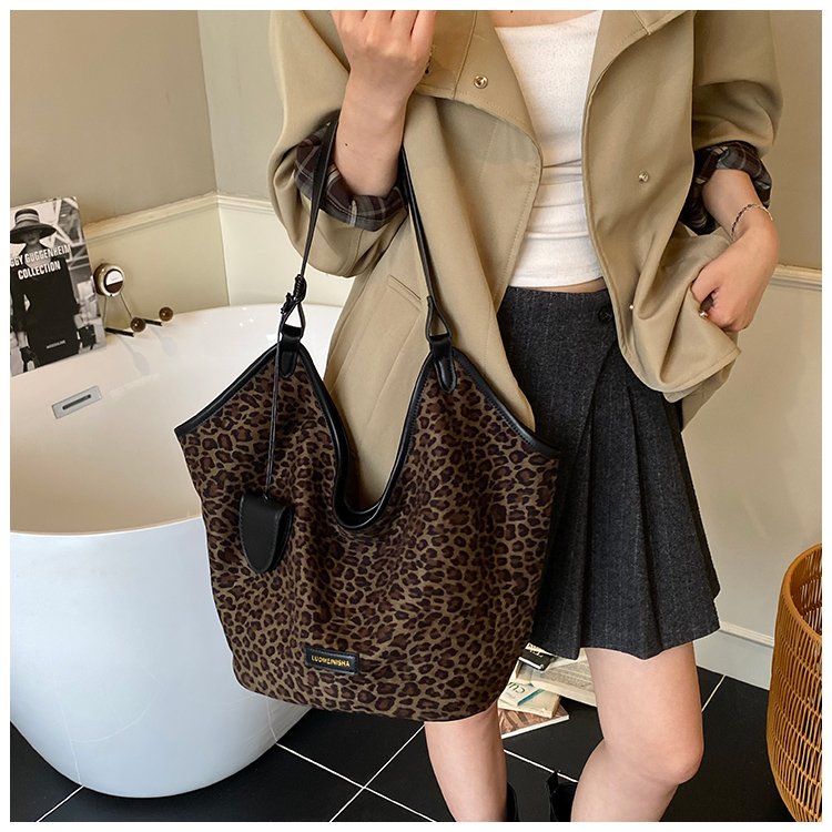 Women's PU Leather Monogram Hobo Shoulder Bag detail 29