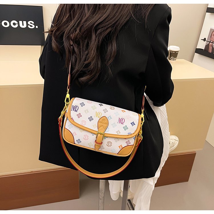 Women's PVC Monogram Shoulder Bag detail 13
