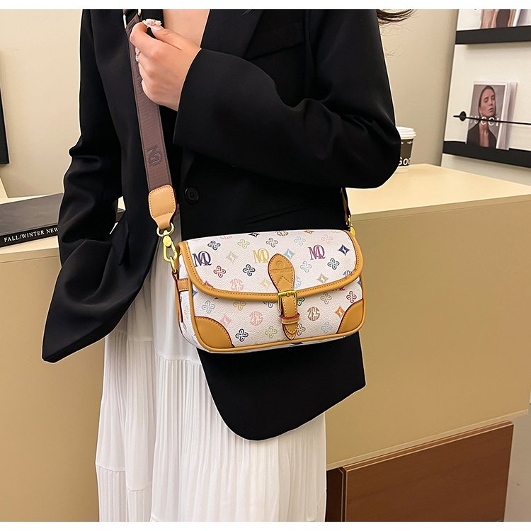 Women's PVC Monogram Shoulder Bag detail 15