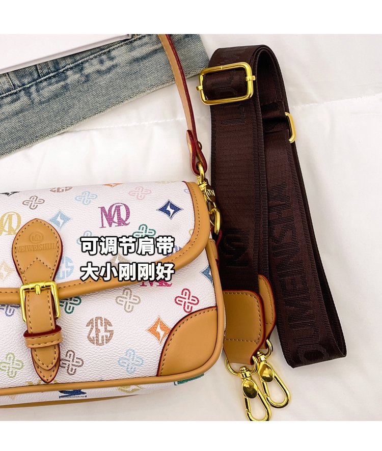 Women's PVC Monogram Shoulder Bag detail 3