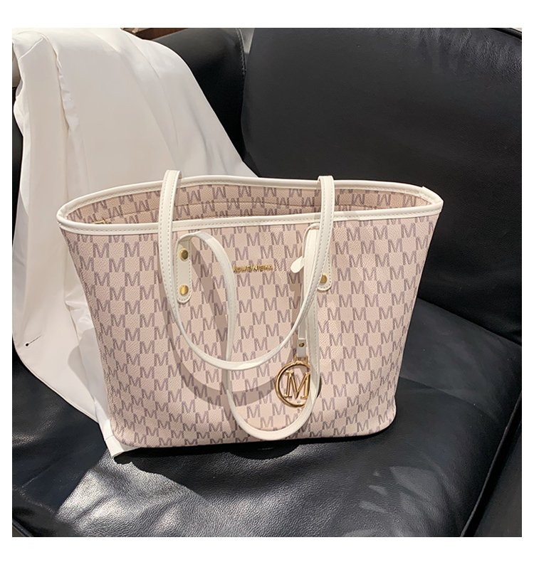 Women's Monogram Tote Bag detail 13