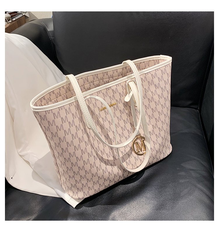 Women's Monogram Tote Bag detail 14