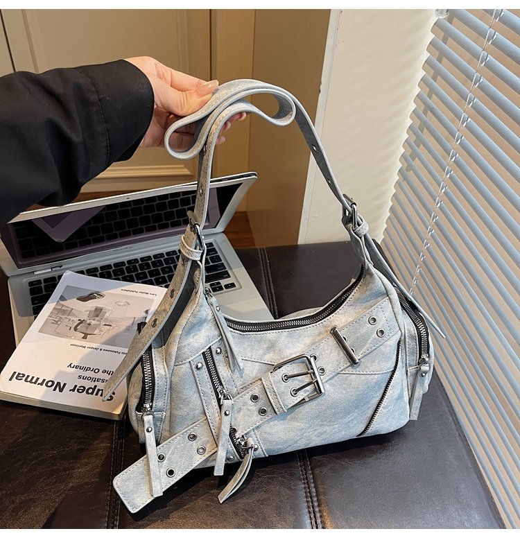 Women's PU Leather Multi Pocket Shoulder Bag detail 40