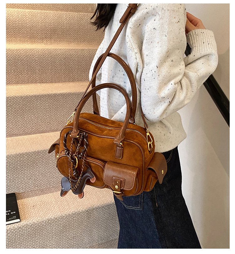 Women's PU Leather Multi Pocket Shoulder Bag detail 2