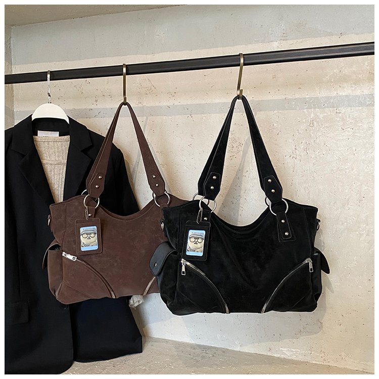Women's PU Leather Multi Zip Shoulder Bag detail 9