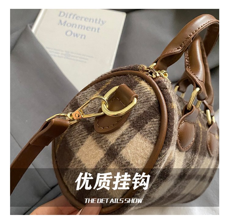 Women's PU Leather Plaid Top Handle Crossbody Bag detail 13