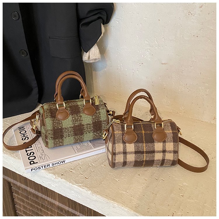 Women's PU Leather Plaid Top Handle Crossbody Bag detail 2