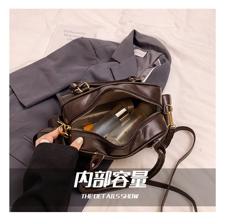 Women's PU Leather Pocket Shoulder Bag detail 6