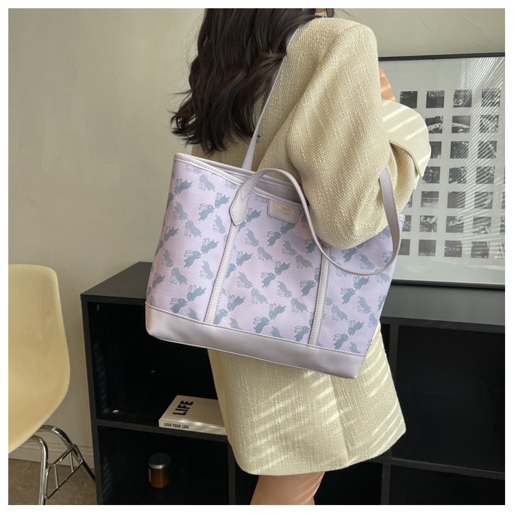 Women's PU Leather Printed Tote Bag view 3