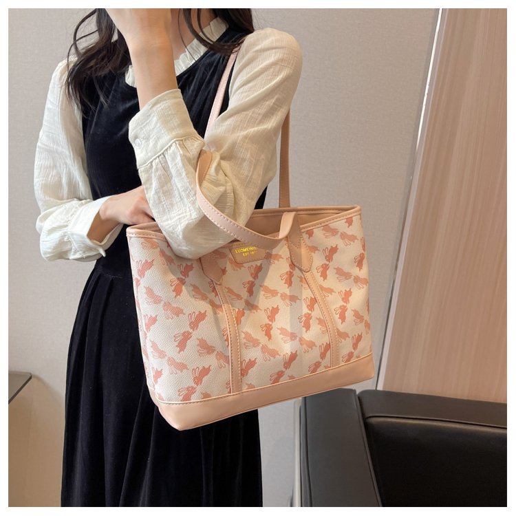 Women's PU Leather Printed Tote Bag view 5