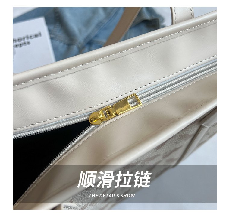 Women's PU Leather Printed Tote Bag detail 4