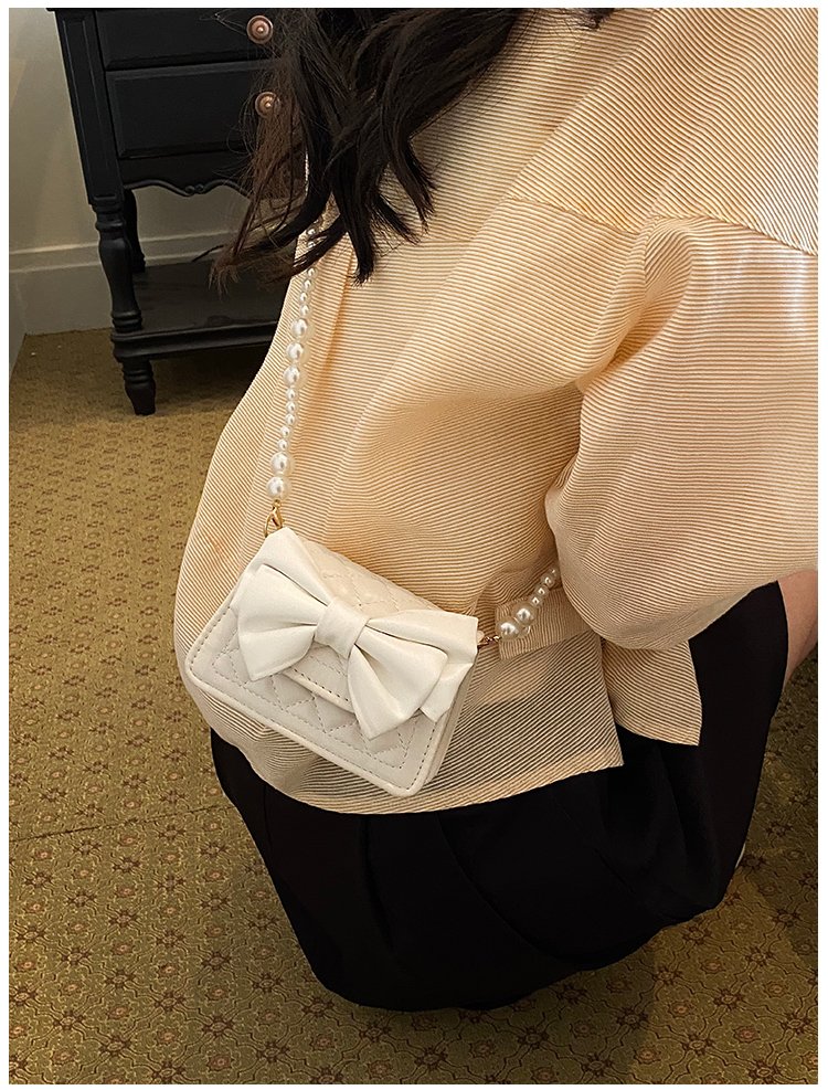 Women's PU Leather Quilted Chain Crossbody Bag detail 24