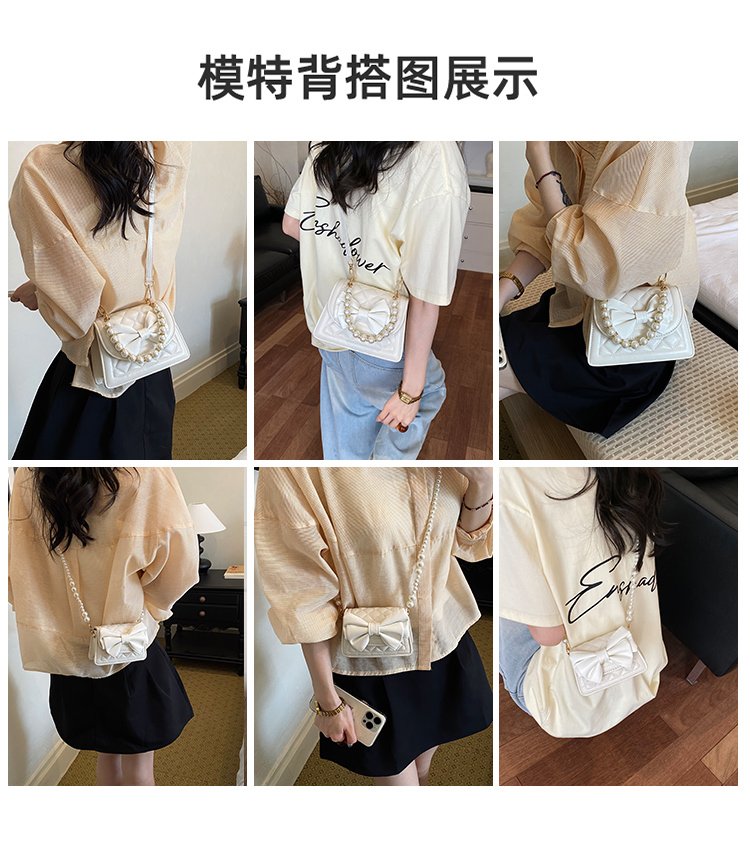 Women's PU Leather Quilted Chain Crossbody Bag detail 2