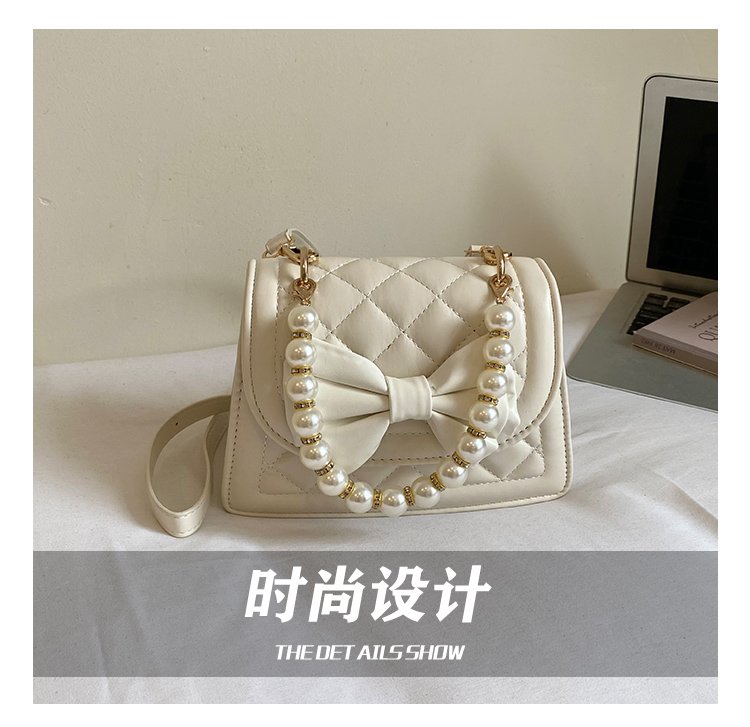 Women's PU Leather Quilted Chain Crossbody Bag detail 7