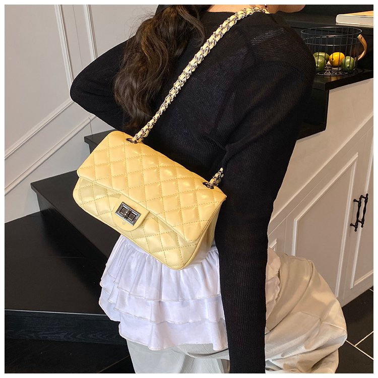 Women's PU Leather Quilted Chain Flap Crossbody Bag detail 27