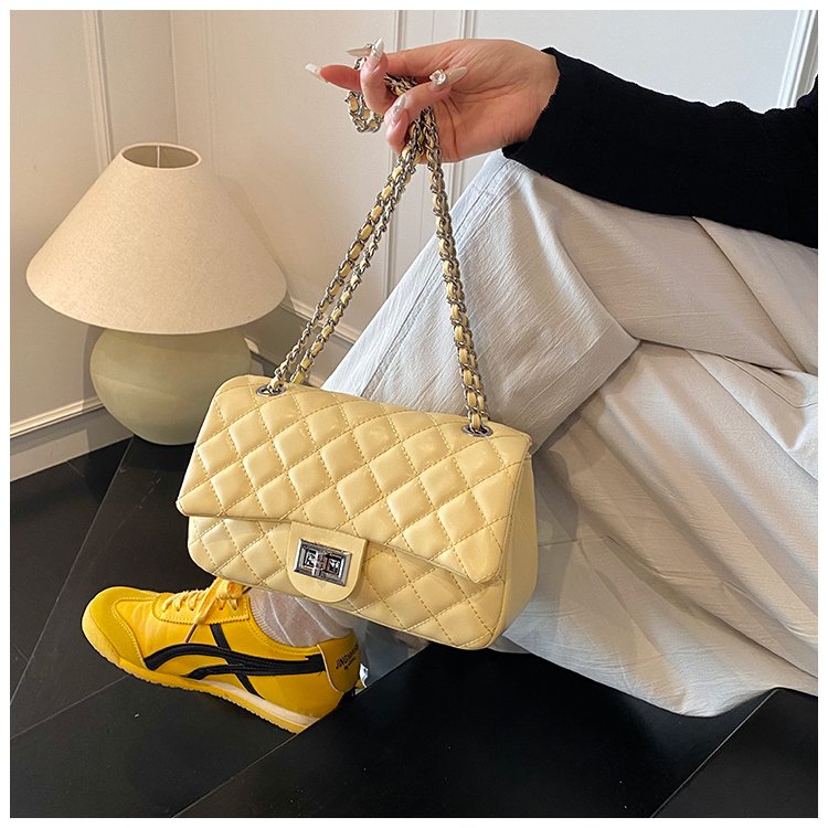 Women's PU Leather Quilted Chain Flap Crossbody Bag detail 31