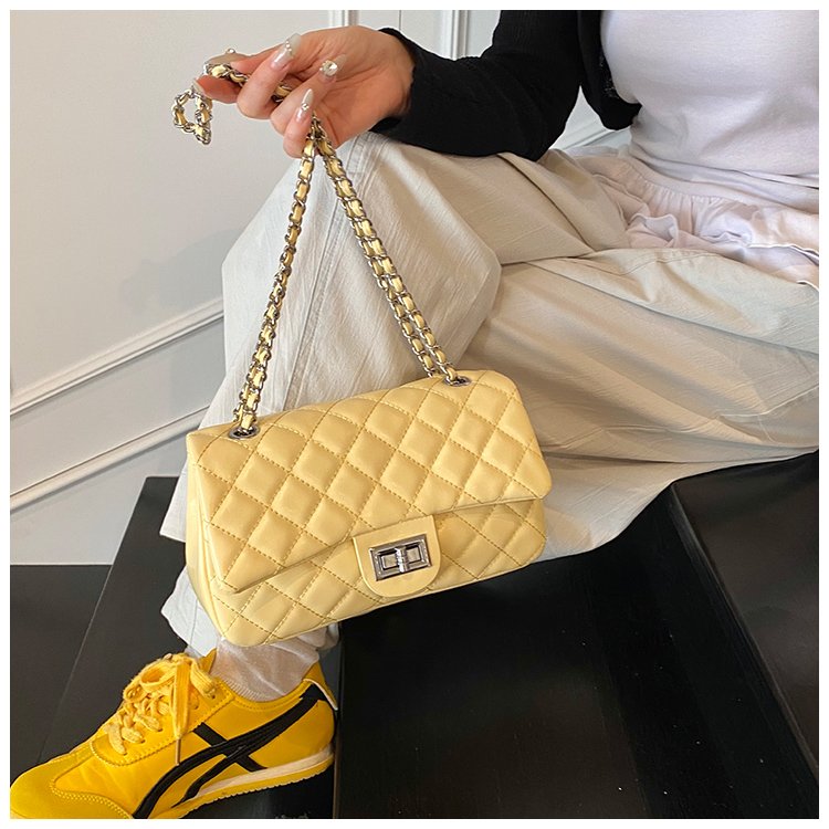 Women's PU Leather Quilted Chain Flap Crossbody Bag detail 32