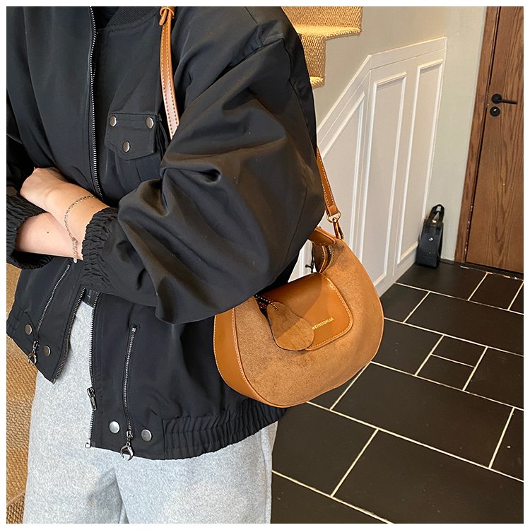 Women's PU Leather Ring Handle Crossbody Bag detail 39
